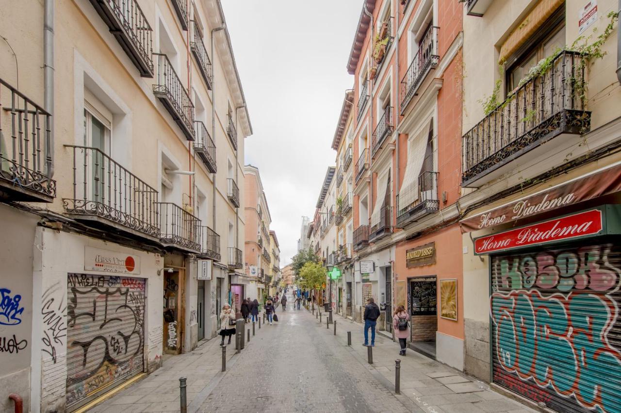 Nuevo Apt De 7 Pax En El Corazon De Malasana Madrid Exterior photo